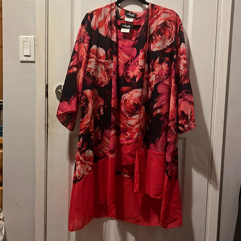 Beautiful Tunic and Jacket Set.
